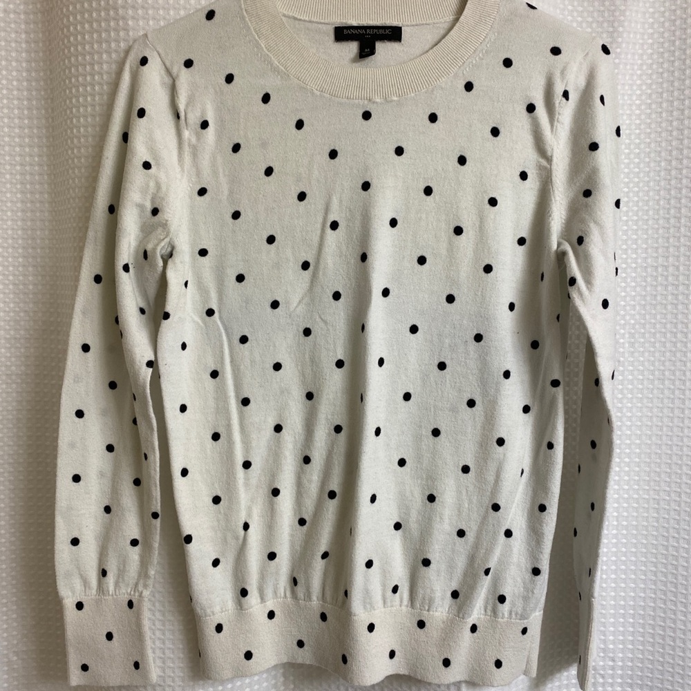 Never worn Banana Republic Sweater